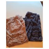 Mens Wrangler cargo pants 46/30, 2 pair