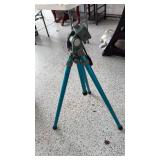 Safe Lock pneumatic tripod model PT