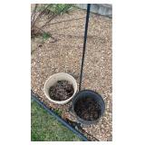 Shepherds hook 6ft, bird feeder and plastic pots