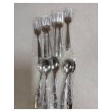 DEHOV Toddler Eating Utensils Set,Set Of 12 Food Grade Stainless Steel Silverware Sets For Kids,Dishwasher Safe Children Small Metal Spoons And Forks Flatware Sets