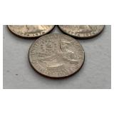 1976 Bicentennial Quarter featuring the colonial drummer design on reverse Collection set of 3