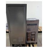 Pallet of Appliances - For Parts or Repair
