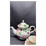 Floral Patterned Tea Pots (Approximately 2 Cup and 1 Cup) Sculpted Daffodil Decoration Cup and Saucer