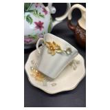 Floral Patterned Tea Pots (Approximately 2 Cup and 1 Cup) Sculpted Daffodil Decoration Cup and Saucer