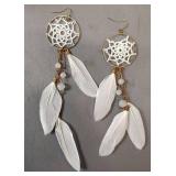 NATIVE AMERICAN JEWELRY AND STATUE FIGURE