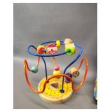 MINI CIRCLE BEAD MAZE AND BABY SHARK LETS GO HUNT GAME