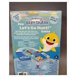 MINI CIRCLE BEAD MAZE AND BABY SHARK LETS GO HUNT GAME
