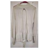 DO + BE TAGS STILL ON WRAPPED SWEATER IN CREAM SIZE LARGE