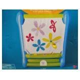 APPEARS NEW MONDO LLAMA INFLATABLE EASEL SET