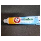 ARM & Hammer Toothpaste Plus TheraBreath Breath Fresheners, ICY Mint Flavor, Teeth Whitening Toothpaste, Anticavity Fluoride for Bad Breath, 5.5 Oz (Pack of 2)