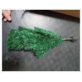 Gloreyan 22Inch Artificial Christmas Tree Green Tabletop Christmas Tree with Plastic Stand Mini Xmas Pine Tree for Party Supplies Indoor Outdoor Holiday Home Decoration