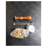 Yoption Wax Seal Kit, Vintage Handwriting Initial Alphabet Stamp with 120 Antique Gold Sealing Wax Beads for Wedding Invitation Gift Envelopes Wrap Christmas Card - Letter B