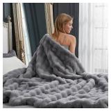 Cozy Bliss Faux Fur Throw Blanket for Couch, Fuzzy Soft Plush Thick Bubble Blanket for Sofa Bedroom Living Room, 60 * 80 Inches Light Grey