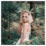 Deer Antler Headband Reindeer Horns Rose Flower Crown Headpiece Cosplay Costume Hair Accessory for Halloween Christmas Party (White, M)