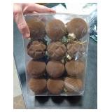 24pcs Velvet Christmas Ball Ornaments -Flocked Shatterproof Christmas Tree Decorations Plastic Xmas Decorative Hanging Ornaments for Xmas Holiday Home Decor,3 Style((Brown, 2.36inch)