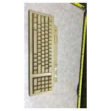 Apple Extended Keyboard II M0312
