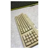 Apple Extended Keyboard II M0312