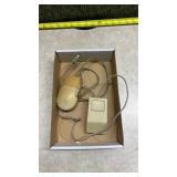 2 Apple Desktop Bus Mouse G5431