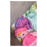 1984 Cabbage Patch Kids Carrier and Dolls