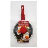Victoria 5.5 Inch Mini Egg Pan With Lid - Retail: $12
