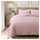 Soul & Lane Blush Diamond Cotton Quilt Set - King Size with 2 Shams, Shabby Chic Quilted Comforter, Lightweight Romantic Diamond Pattern Bedspread in Soft Pink, Scalloped Edge Bedding with Lace Trim