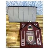 K&H Pet Products Outdoor Kitty House Cat Shelter (Unheated) Barn Design 19 X 22 X 17 Inches