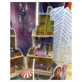 Retails for $255! Disney Arendelle Castle Play Set Frozen 2