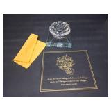 Engagement Gifts for Couples, Crystal Rose Wedding Decoration Gifts for Newly Engaged, Best Bride & Groom Decorations Souvenir Gift Ideas (3.93 x 3.93 Inch