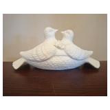 Vintage Porcelain Ivory Dove Love Birds 3D Trinket Jewelry Treasures Box