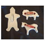 VINTAGE COOKIE CUTTERS AND WATER DIPPER