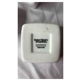 Cat Theme Oven Mitts with (4) Square Ceramic Ramekins