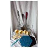 Vintage Tupperware Measuring Cups and Spoons