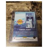 2021 Panini Hoops Basketball LeBron James Los Angeles Lakers Card