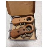 Pocket-Sized Finger Board Rock Climbing Holds Portable Hangboard Finger Trainer for Hand Grip Strength Training Pull up Grips Handles Arm Pinch Grip Forearm Exerciser Home Gym Fitness Workout Equipmen