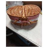 GRANNY SAYS Picnic Basket, Wicker Basket with Lid, Woven Cute Basket with Handle, Storage Basket with Washable Lining & Dual-Flid Lid, Natural Willow Picnic Hamper, Red Lining