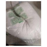 Chpbolly Letter Pillow English Letter Plush Pillow Cozy Lambswool Initial Throw Pillow Alphabets Letter Decorative Cushion Comforting Huggable Stuffed Cushion for Bedroom Sofa 15.7 * 13.8 * 3.9 in