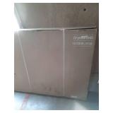 Samsung DU7200 85 in in 4K UHD Smart TV (BROKEN SCREEN) - Retail: $1,202