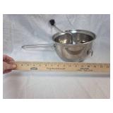 Stainless Steel Food Mill with Crank Handle