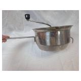 Stainless Steel Food Mill with Crank Handle