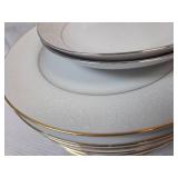 White Porcelain Dinner Plates with Gold Trim