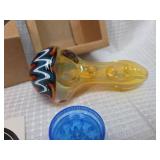 Puffing Bird Glass Pipe Set with Grinder