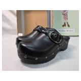Fashion Victim Platform Clogs Size 6