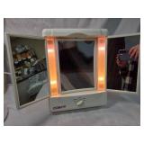 Vintage Conair Illuminated Tri-Fold Makeup Mirror