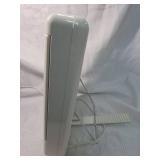 Vintage Conair Illuminated Tri-Fold Makeup Mirror