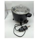 Presto Electric Deep Fryer with Temperature Control, turned on when tested.