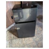 Magic Chef Compact Refrigerator