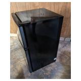 Magic Chef Compact Refrigerator