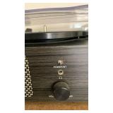 Modern Record Player damaged GS80