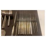 Prestige Plate Silver Plated Flatware Set with Serving Pieces 91 pieces total