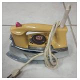 Hoover Steam Iron Model 4460 GS80